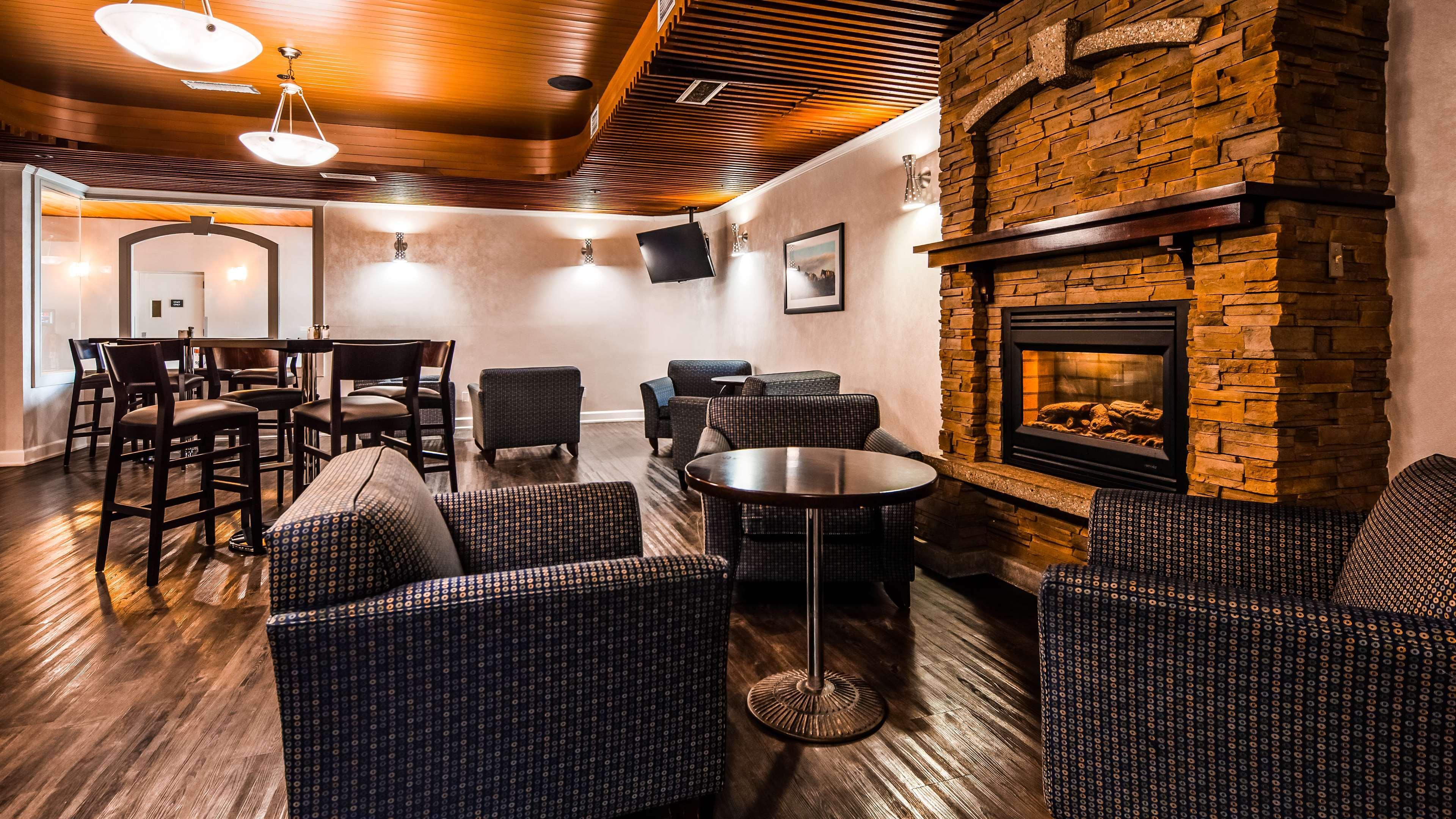 Best Western Cedar Park Inn Edmonton Exteriér fotografie