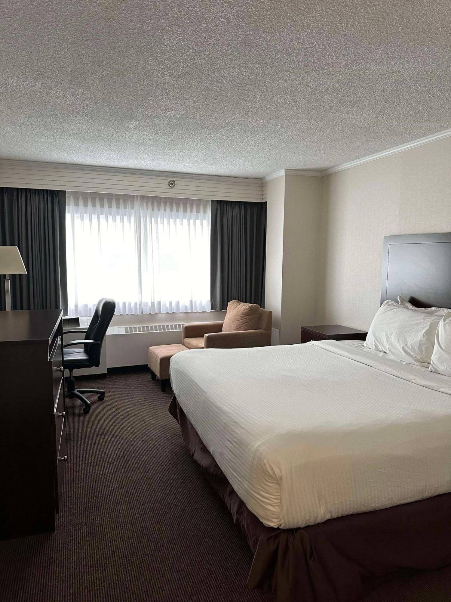 Best Western Cedar Park Inn Edmonton Exteriér fotografie