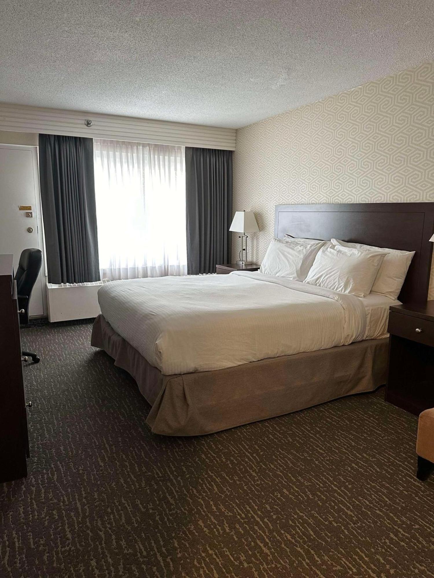 Best Western Cedar Park Inn Edmonton Exteriér fotografie