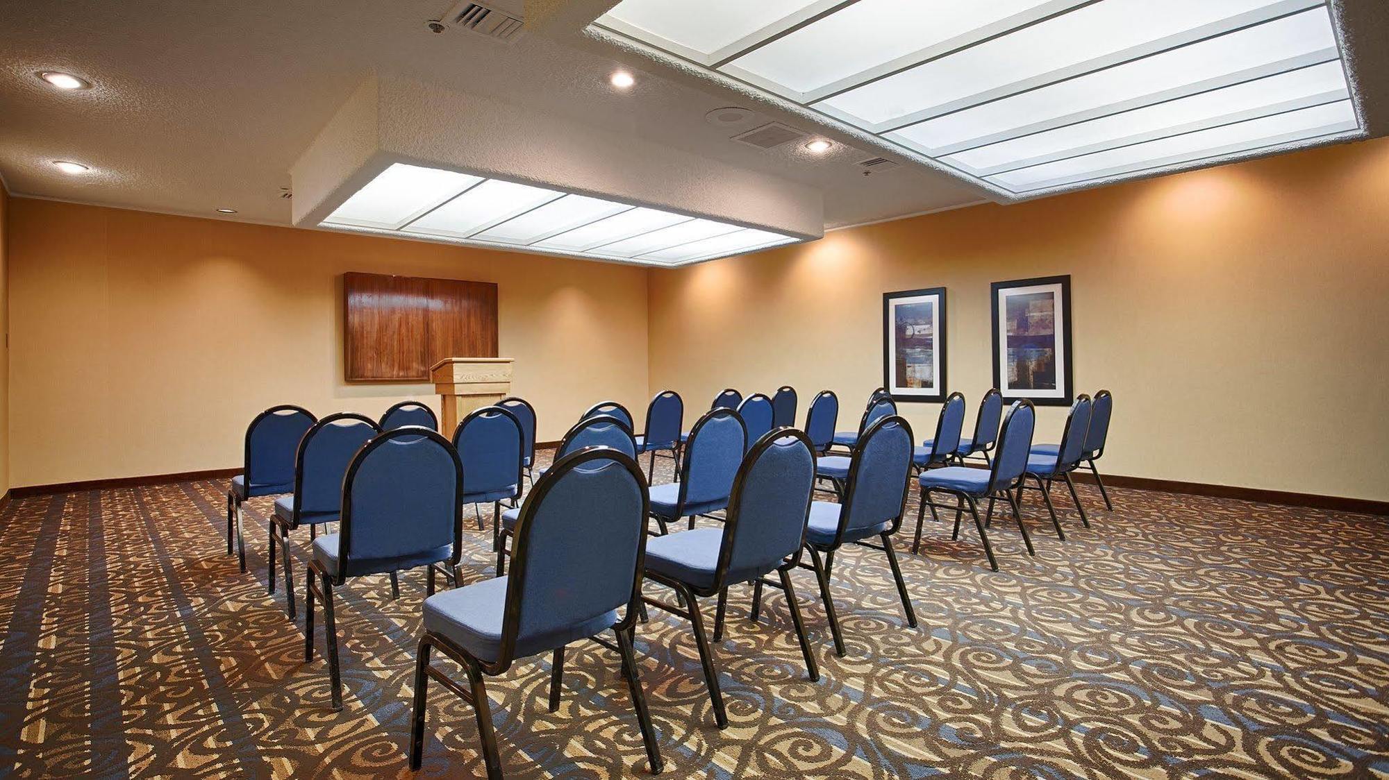Best Western Cedar Park Inn Edmonton Exteriér fotografie