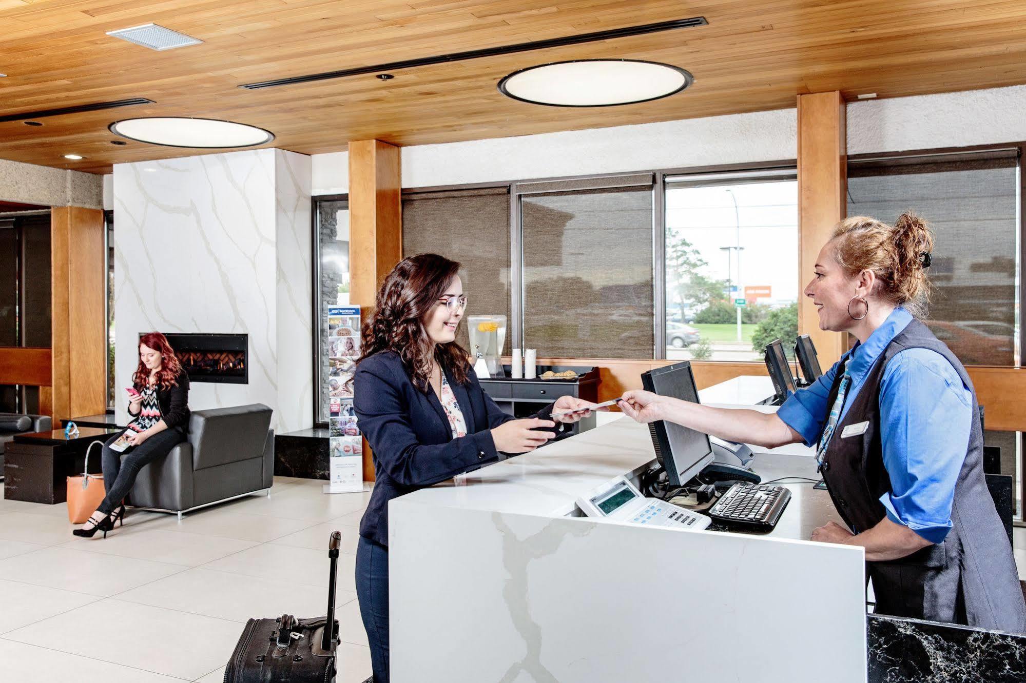 Best Western Cedar Park Inn Edmonton Exteriér fotografie